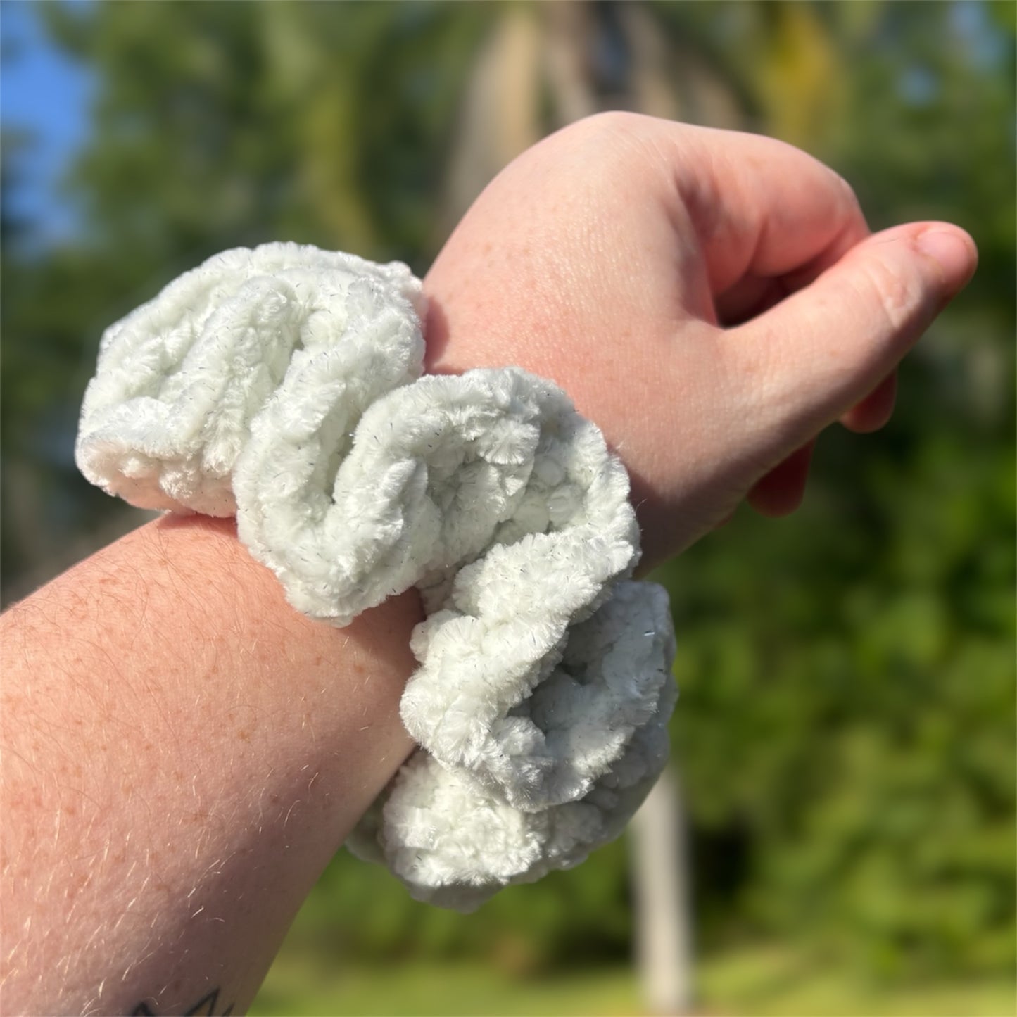 Pearl Sparkly Scrunchie